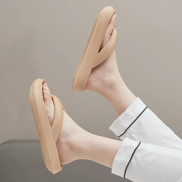 סטפ קאמפורתבלי סרניטי סליידס - כפכפים אורטופדיים לנוחות יומיומית